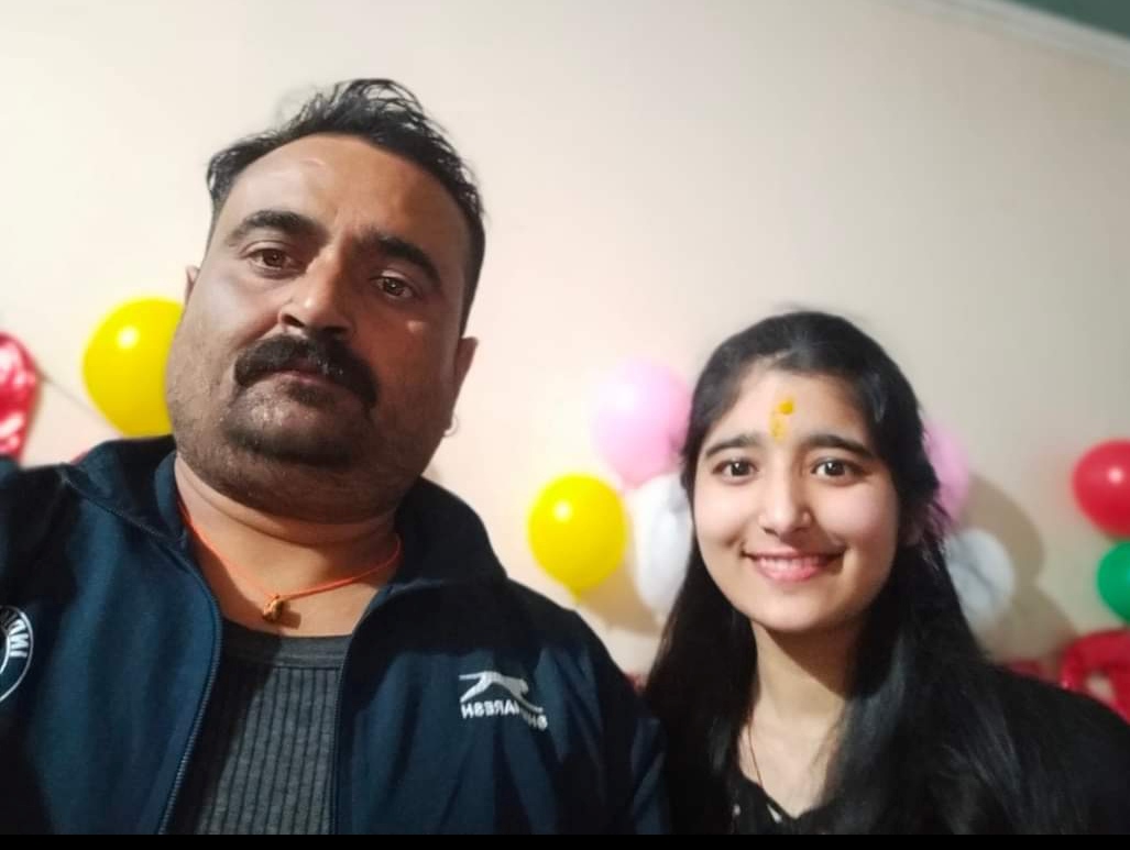 भिंड की बेटी ज्योंतिमा ने आईसीएसई की 12वीं की परीक्षा में 89.25%अंक लाकर भिंड का नाम किया रोशन