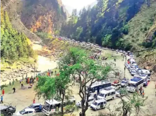 चारधाम यात्रा: मप्र  के तीर्थयात्री भी फंसे
